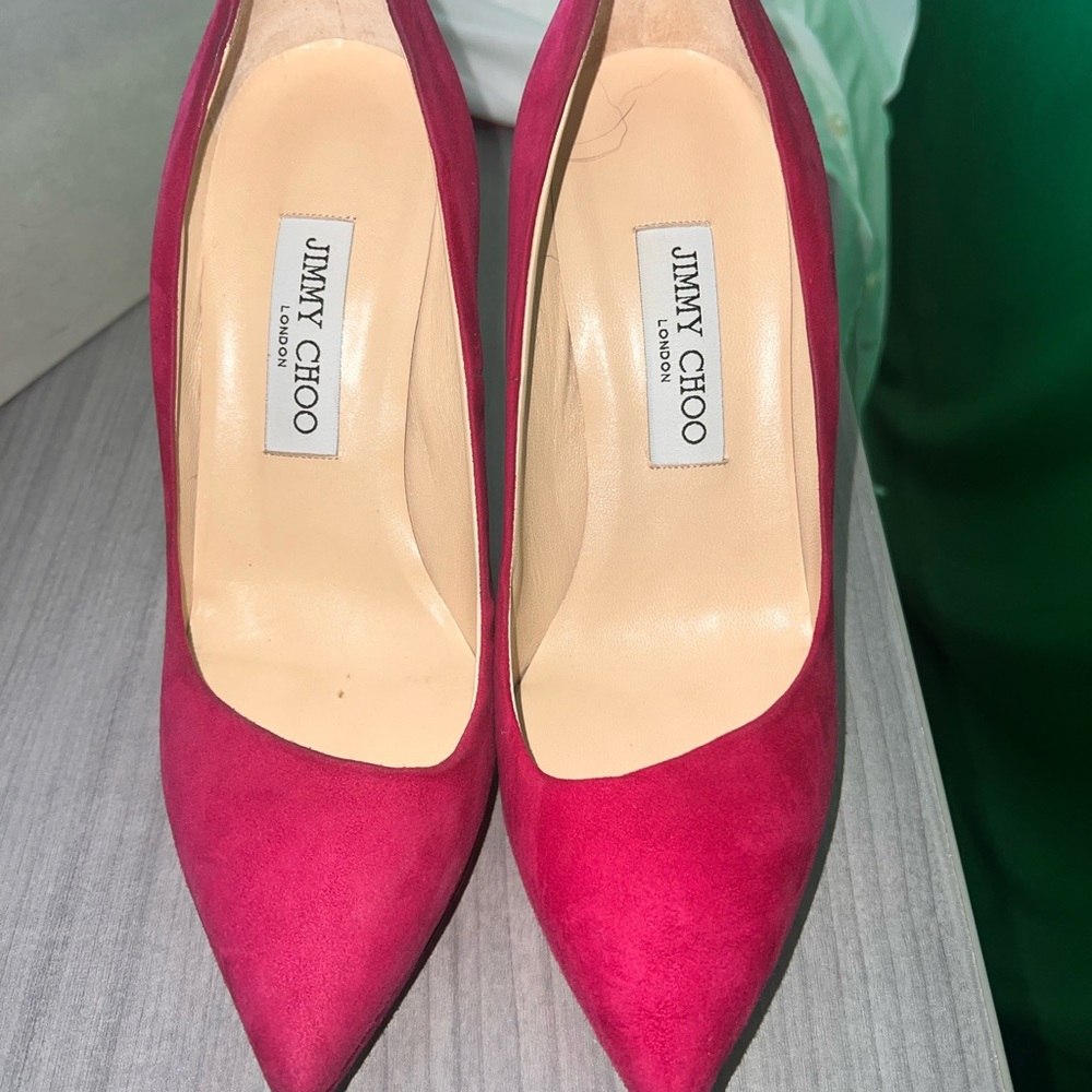 Jimmy choo slightly used pointed toe pumps rasberry suede and patent leather